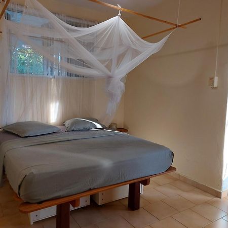La Jemeli Hotel Grand-Bourg  Ngoại thất bức ảnh